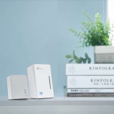 300Mbps AV500 Wi-Fi Powerline Extender Starter Kit TL-WPA4220KIT