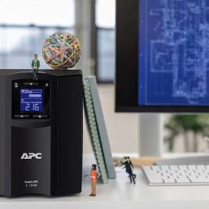 APC Smart-UPS C 2000VA Tower (SMC2000I) - Image 3