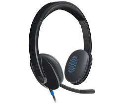 Front view of close-up view of Logitech H540 USB Headset