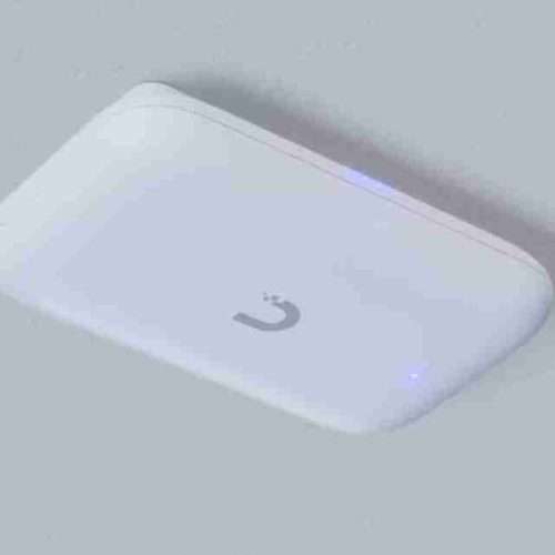 Alternative view of Ubiquiti UniFi Swiss Army Knife Ultra Access Point (UK-Ultra-US)